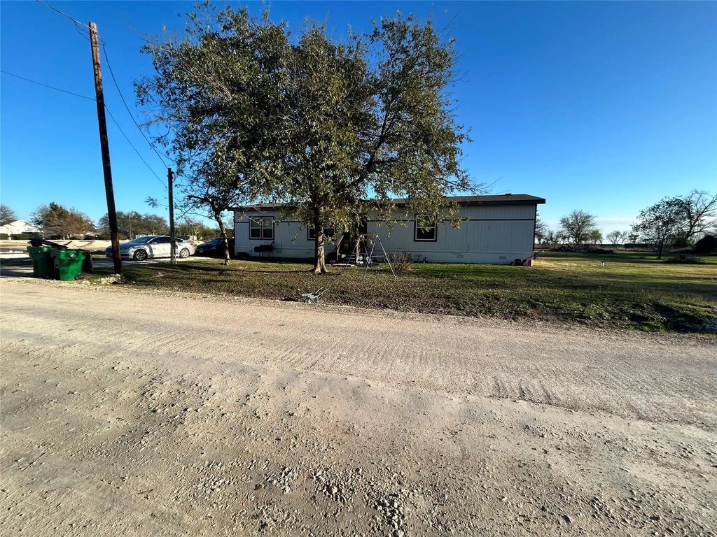 230 Hungry Hill, Bruceville Eddy