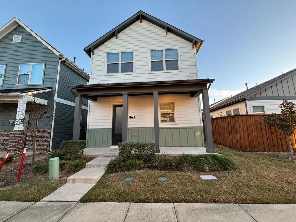 825 W Mayfield Road 224, Arlington