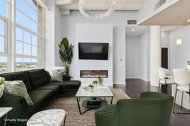 2600 W 7th Street 1827, Fort Worth