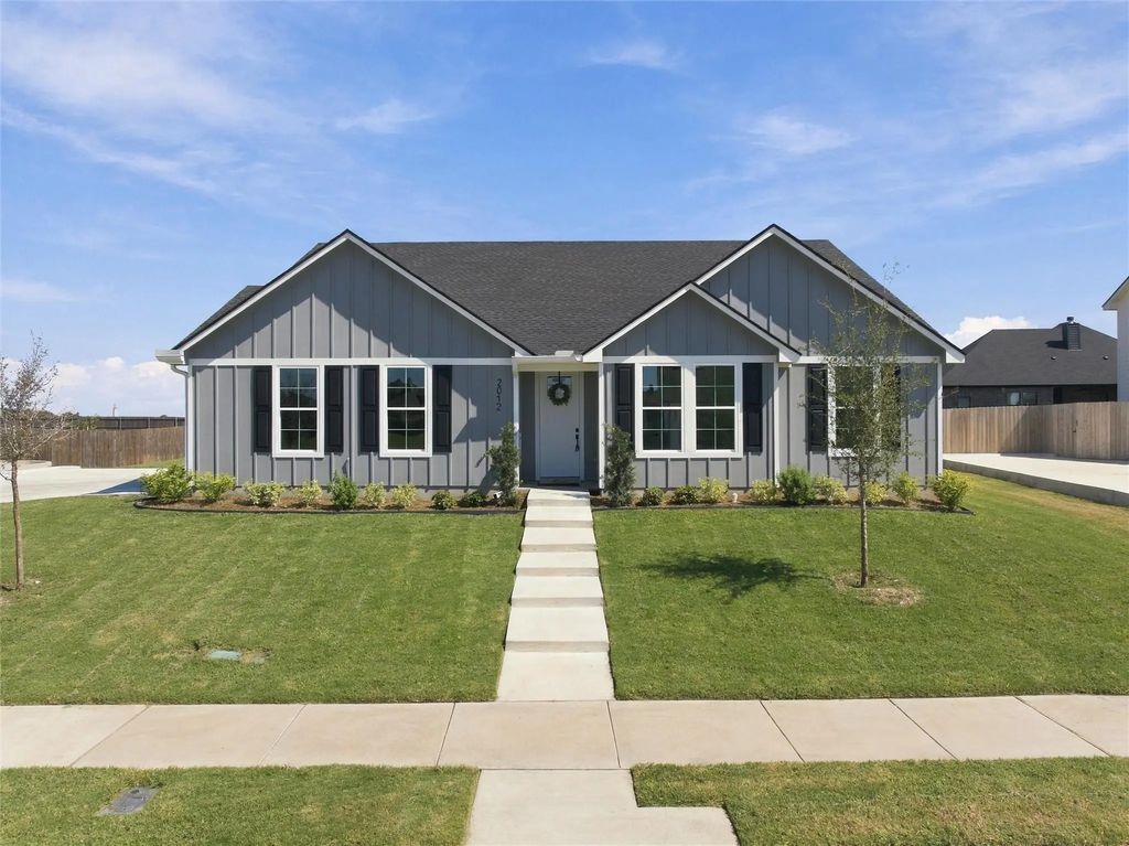2012 Palafox Drive, Lorena