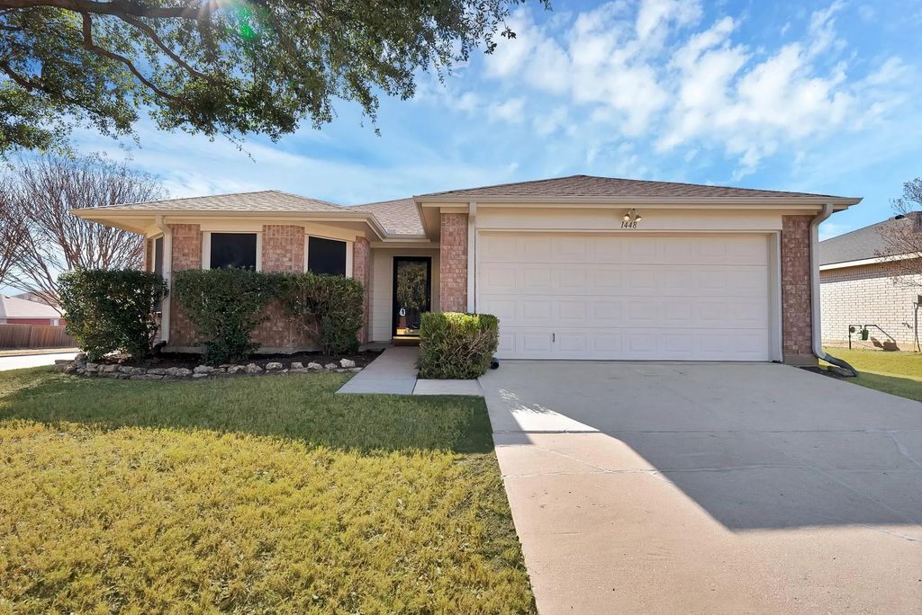 1448 Knottingham Drive, Little Elm