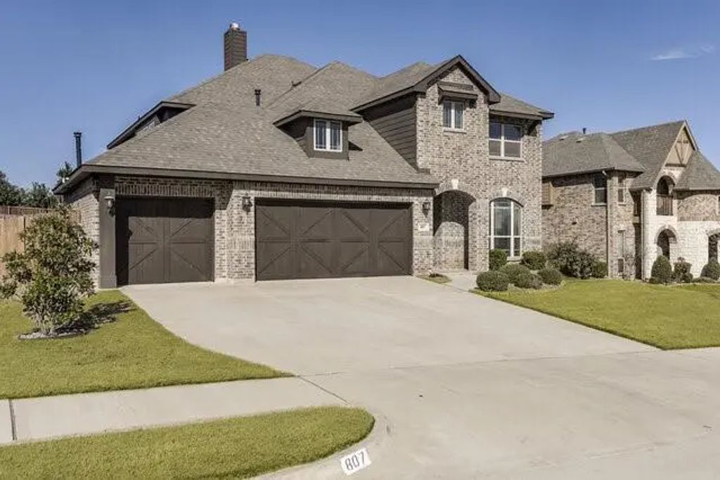 807 Imperial Way, Mansfield