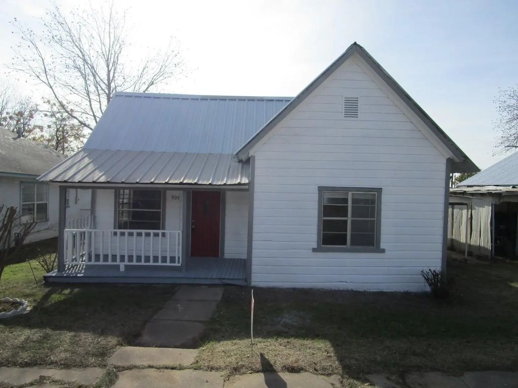 905 Wallis Avenue, Santa Anna