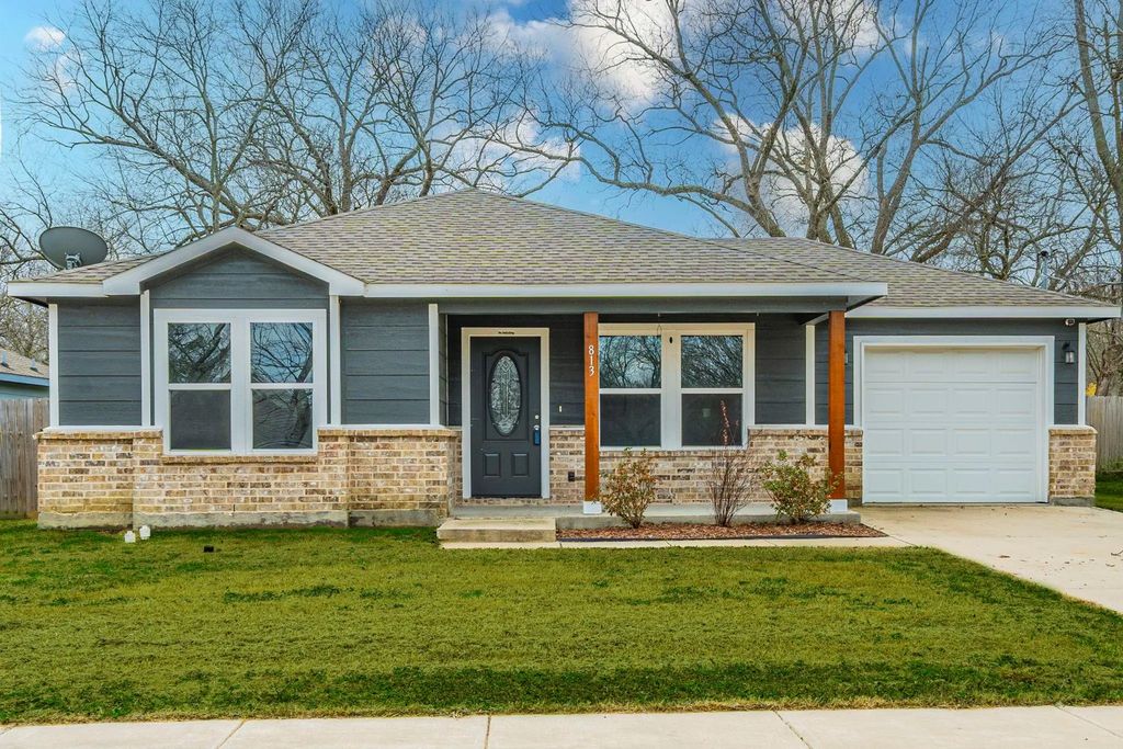813 Jones Street, Greenville