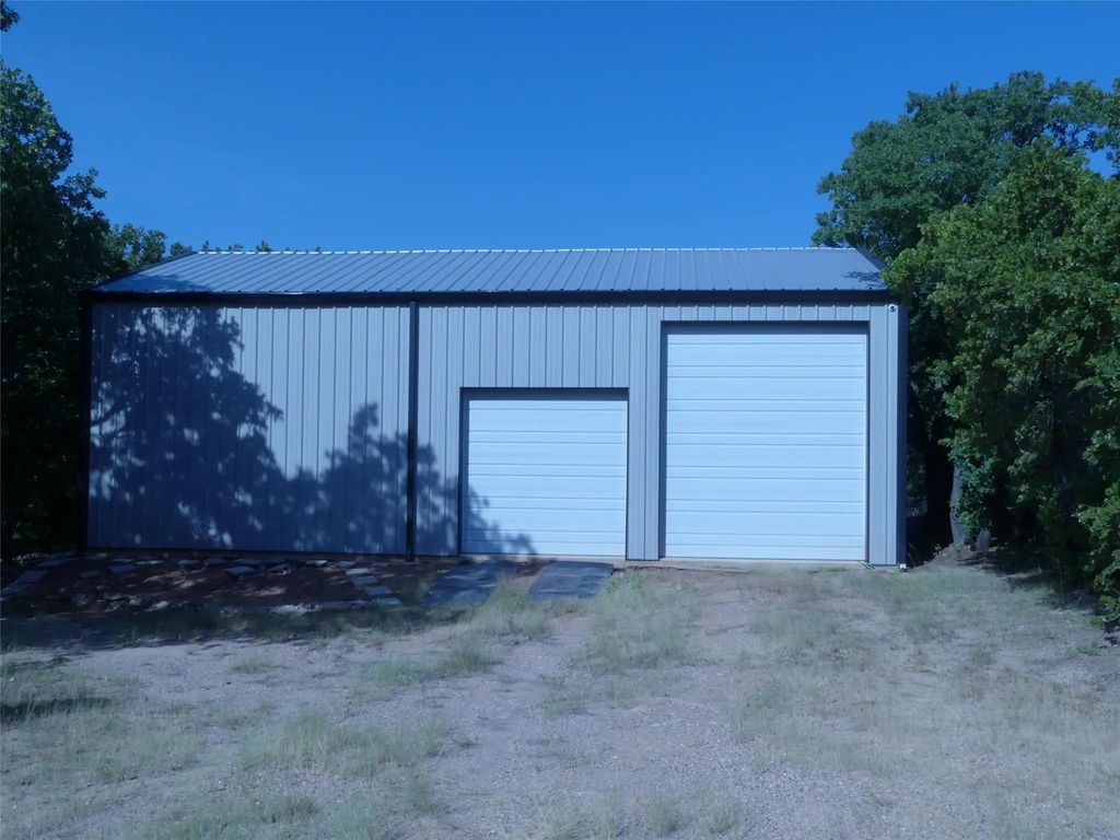 1746 Dog Kennel Road, Sunset