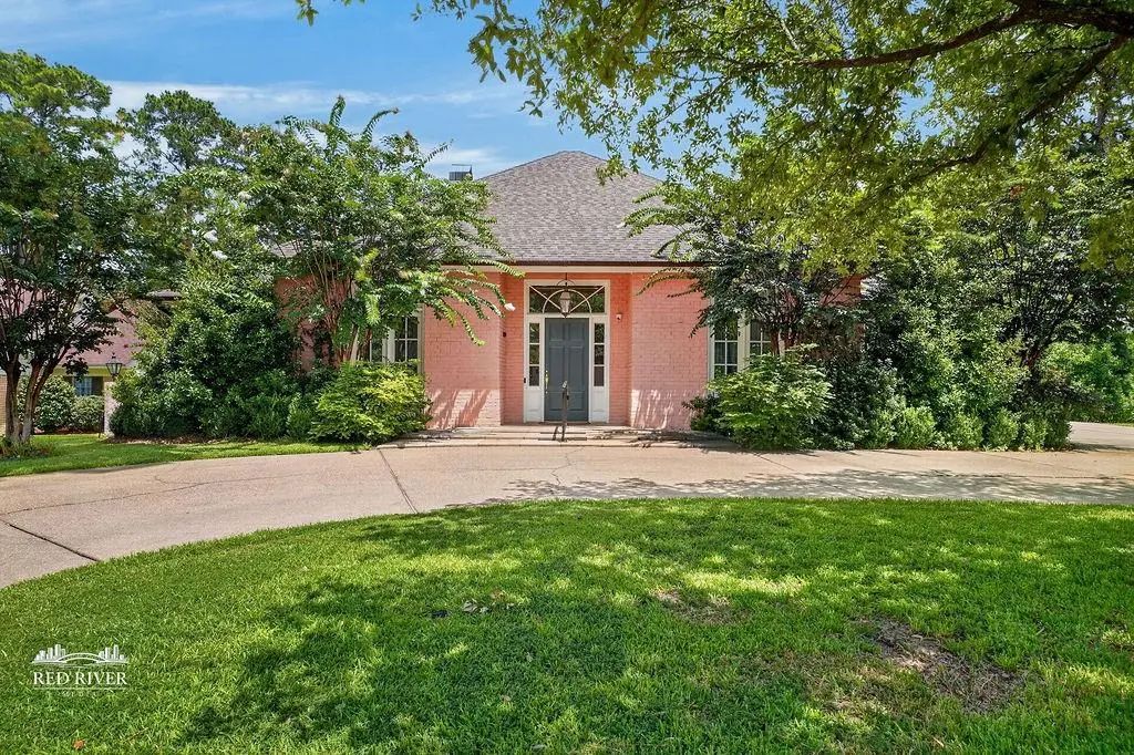 6421 Birnamwood Road, Shreveport