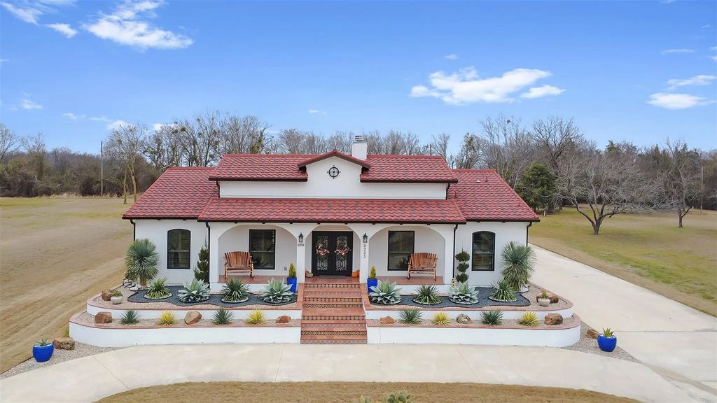 3233 Francisco Bay Drive, Kerens