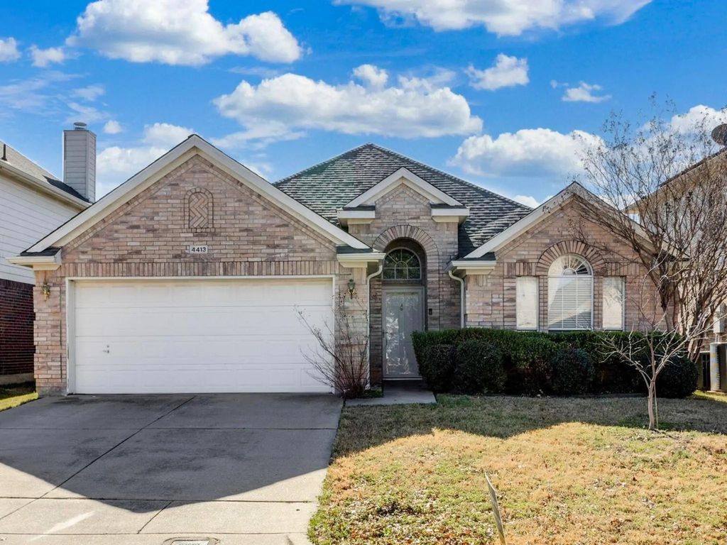 4413 Lodestone Lane, Fort Worth
