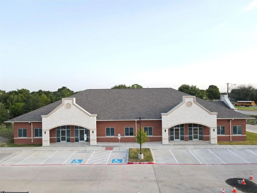 2041 Morriss Road, Flower Mound