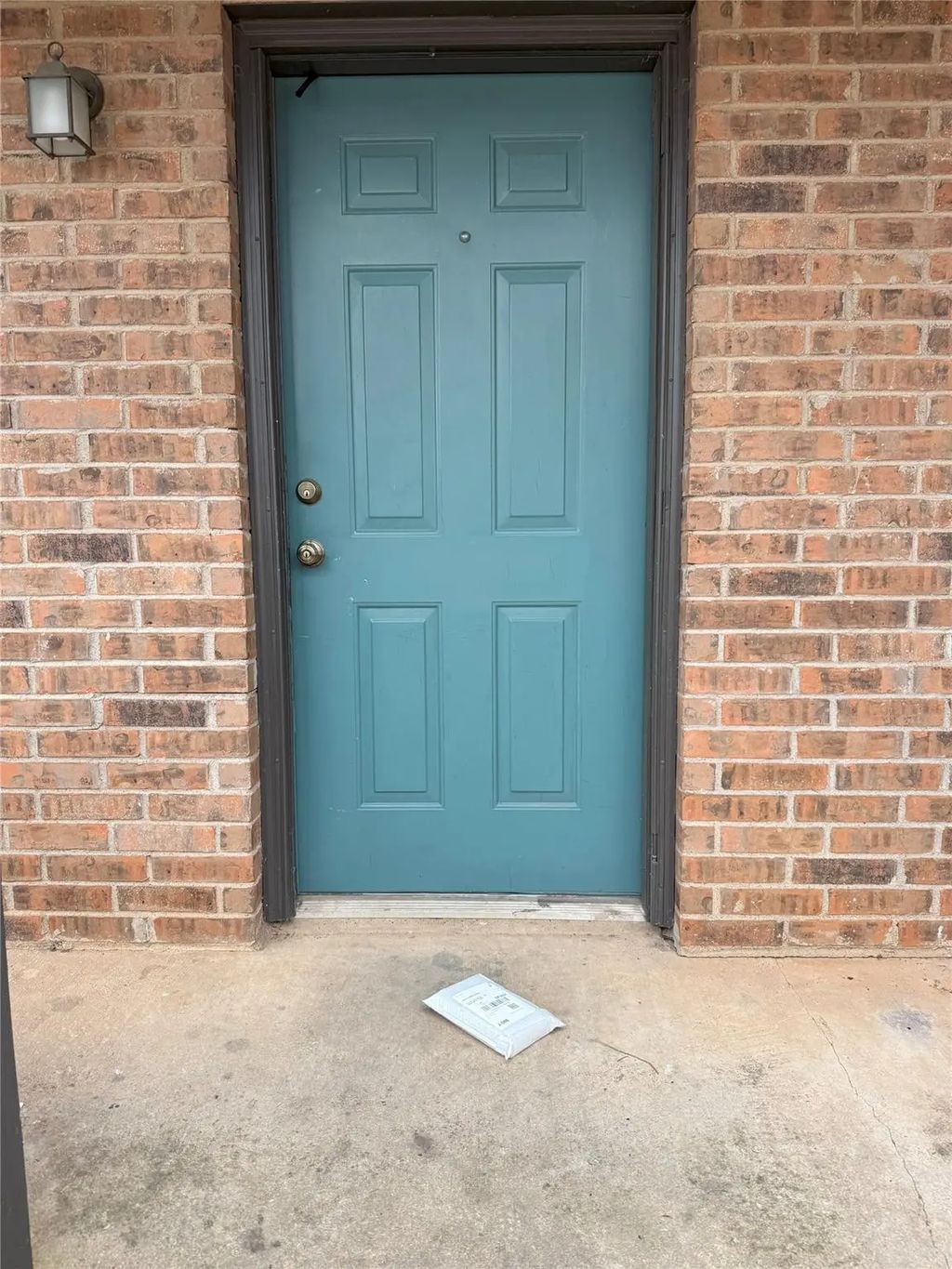 732 W Collins Street, Denton