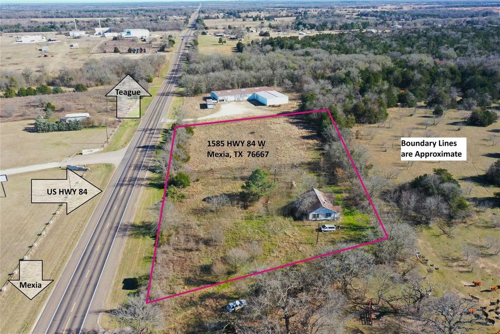1585 W Highway 84, Mexia