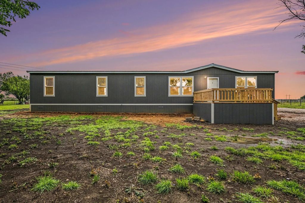 4109 County Road 405, Alvarado