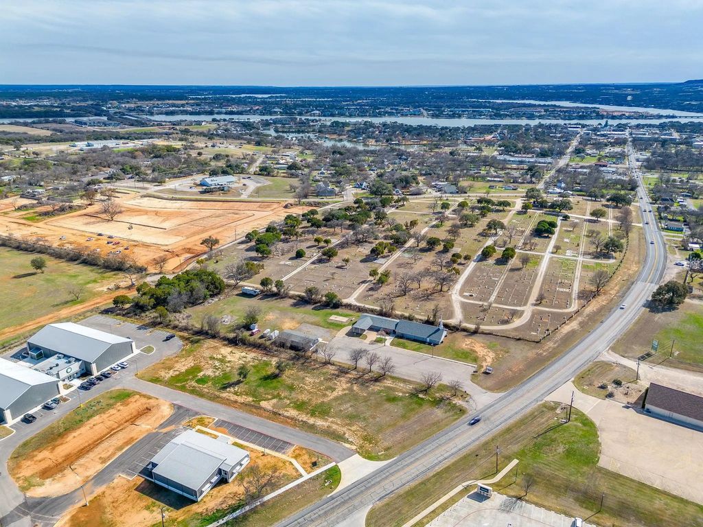 1107 Weatherford Highway, Granbury
