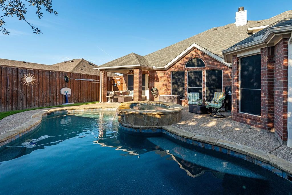 305 Tarpan Trail, Celina