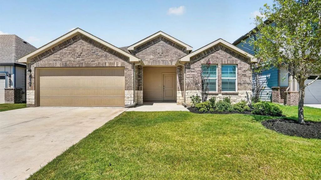 10632 Zircon Lane, Fort Worth