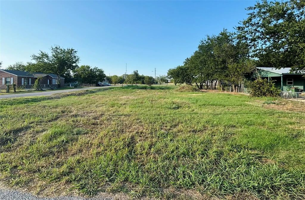 917 Se 13th Avenue, Mineral Wells