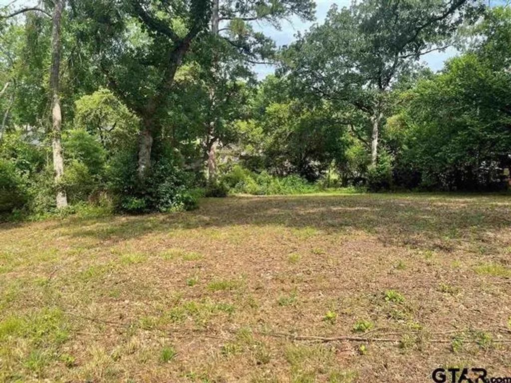 309 Harmony Lane, Hideaway