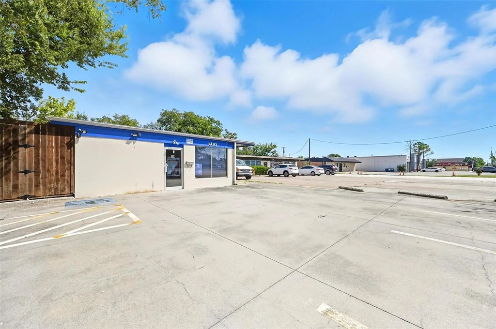 4110 Haltom Road, Haltom City