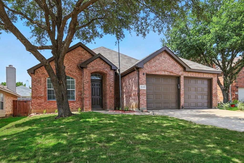 8149 Keechi Creek Court, Fort Worth