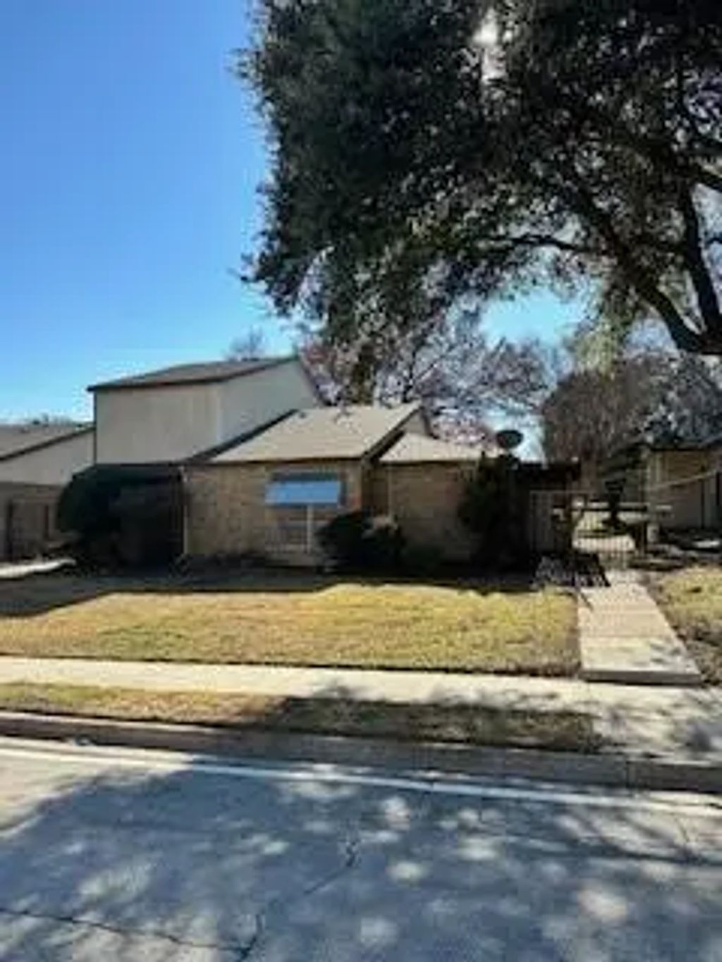 8725 N Normandale Street, Fort Worth