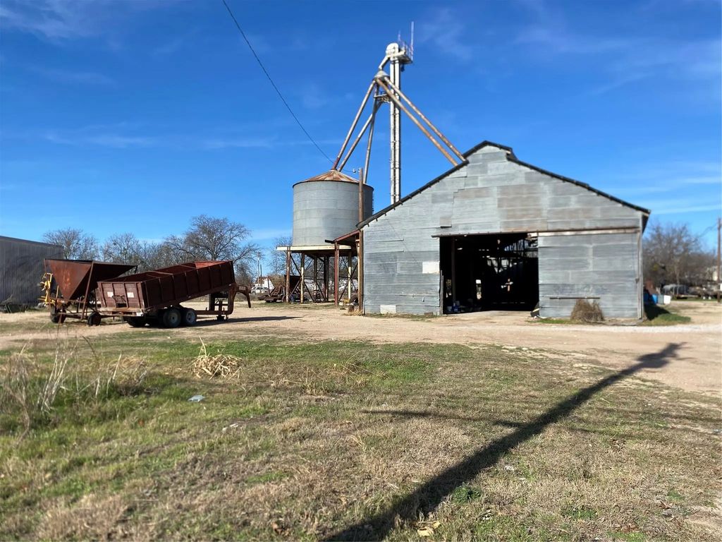 Tbd E Main Street, Comanche