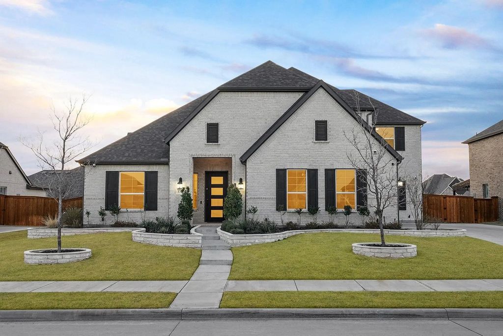1311 Armstrong Lane, Prosper