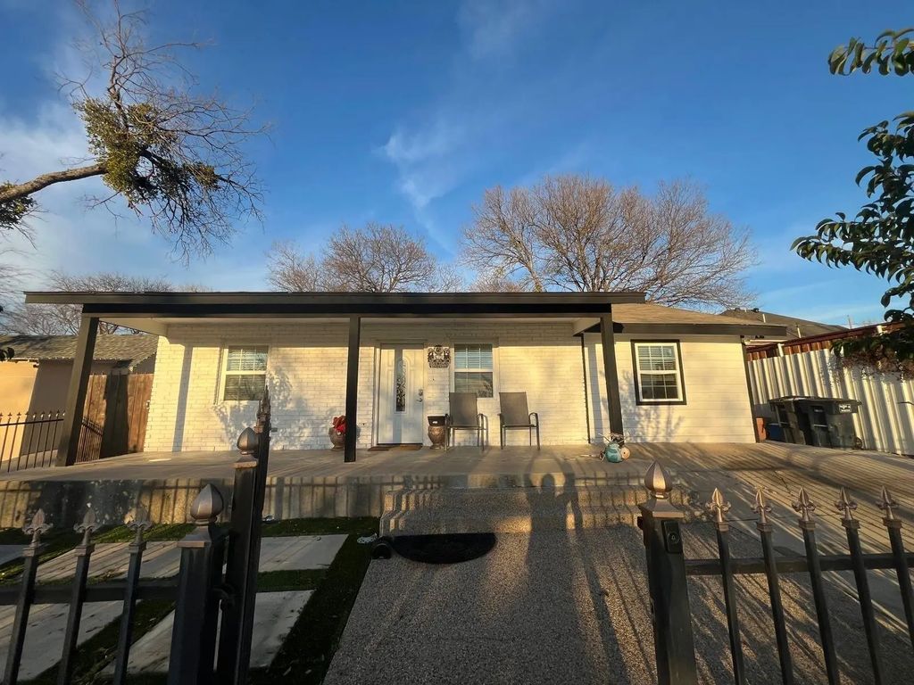 2804 19th Street, Fort Worth