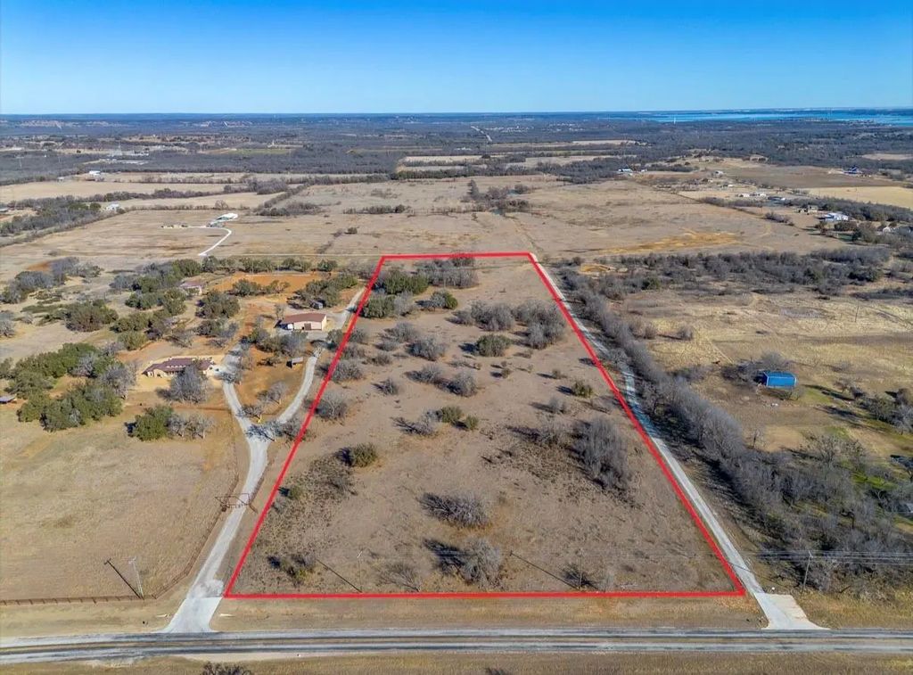 15 Acres Fm 2210, Bridgeport