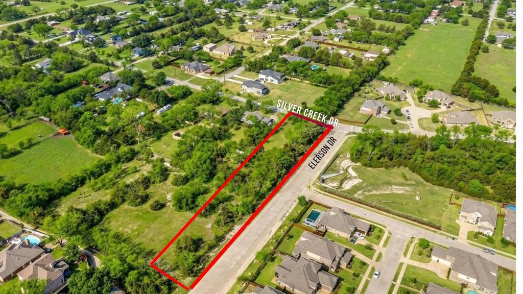 1000 Silver Creek Drive, DeSoto