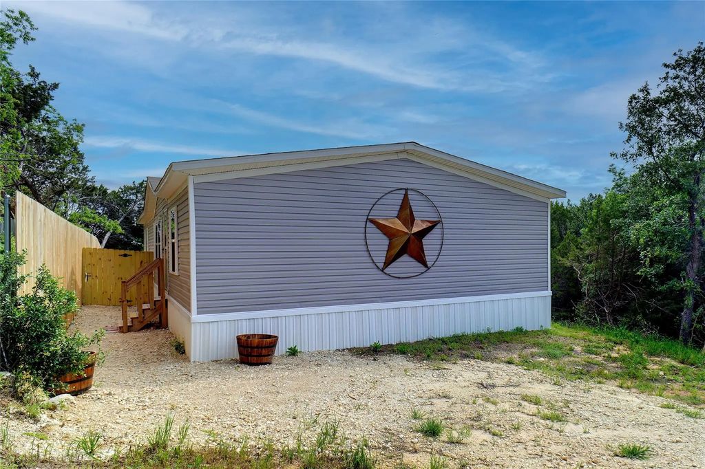 2509 Elk Trail, Granbury