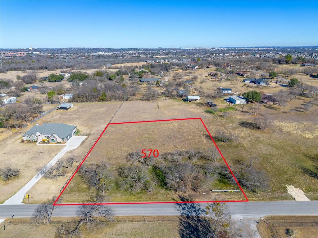 570 W County Road 714, Burleson