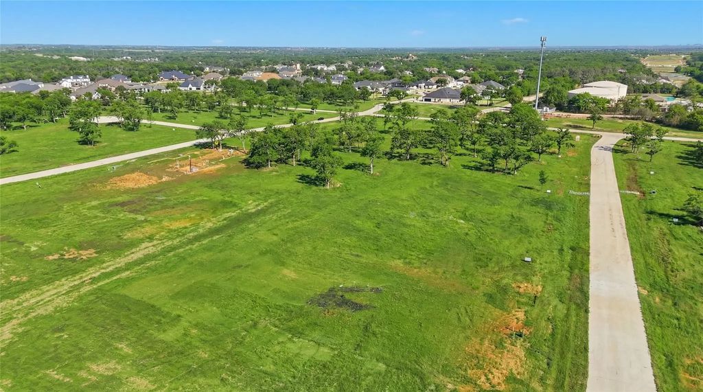 707 Sutton Lane, Copper Canyon