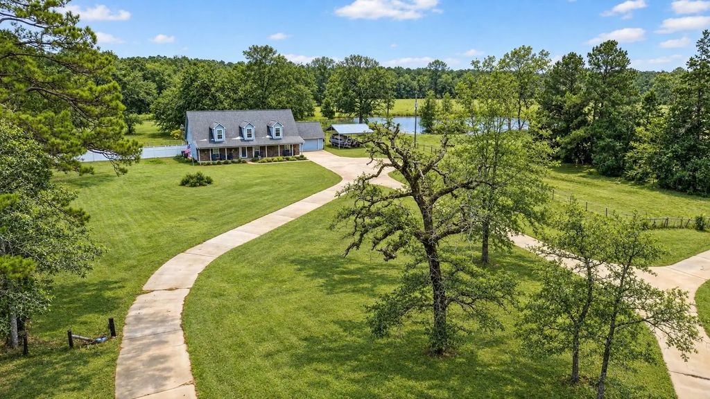 720 Haggerty Road, Karnack