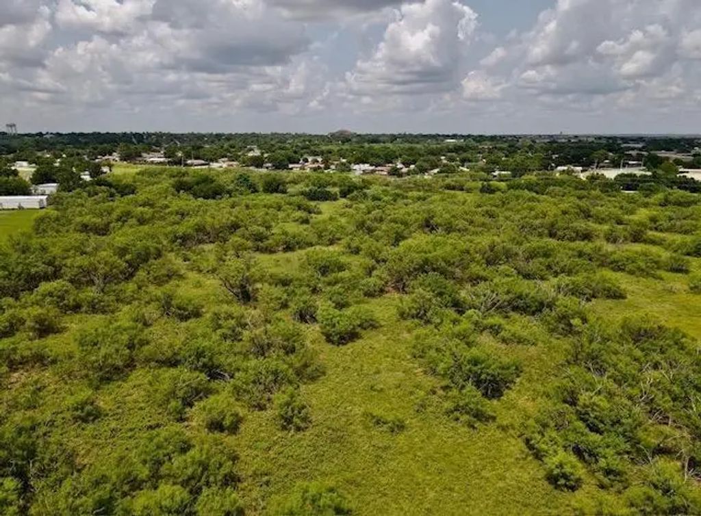 3901 Lenore Drive, Wichita Falls