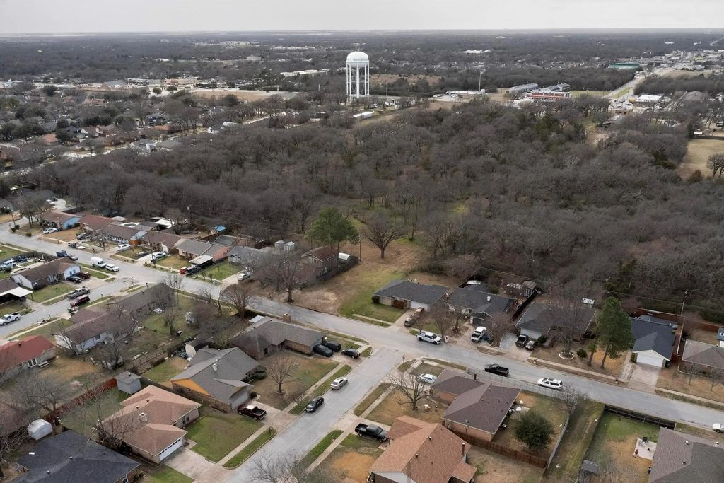 13025 Valley Forge Circle, Balch Springs