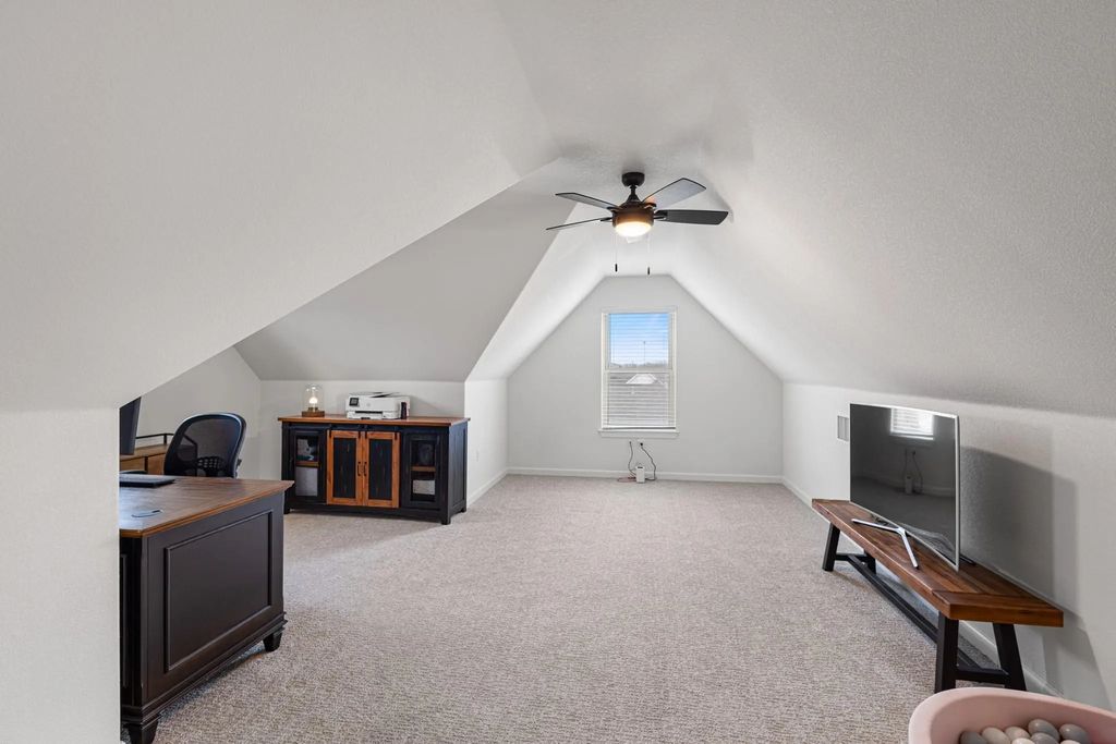 476 Silver Leaf Drive, Sunset