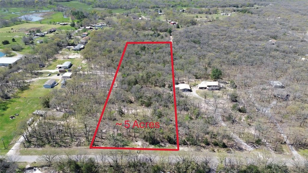 8736 County Road 2412, Quinlan