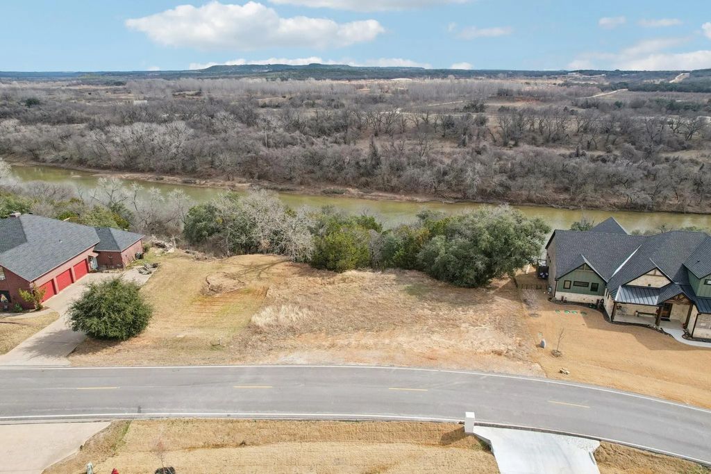 9620 Bellechase Road, Granbury