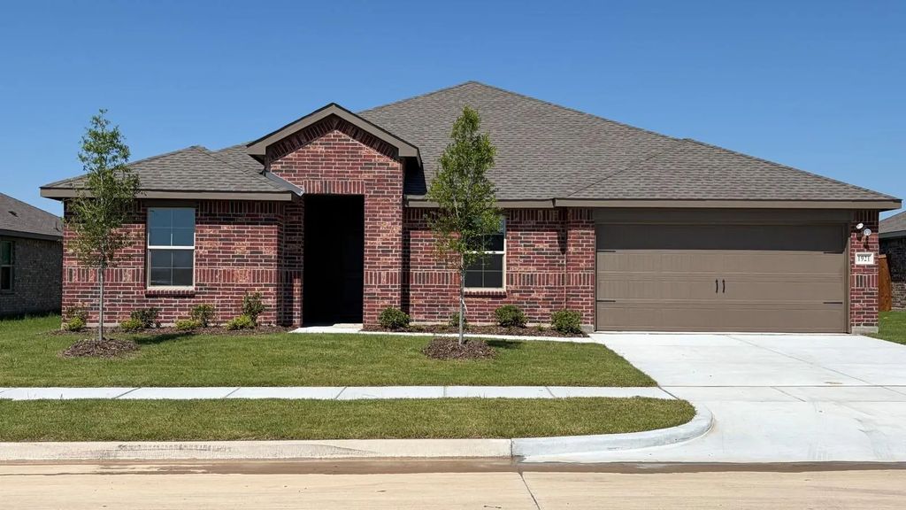 1921 Reveille Way, Terrell