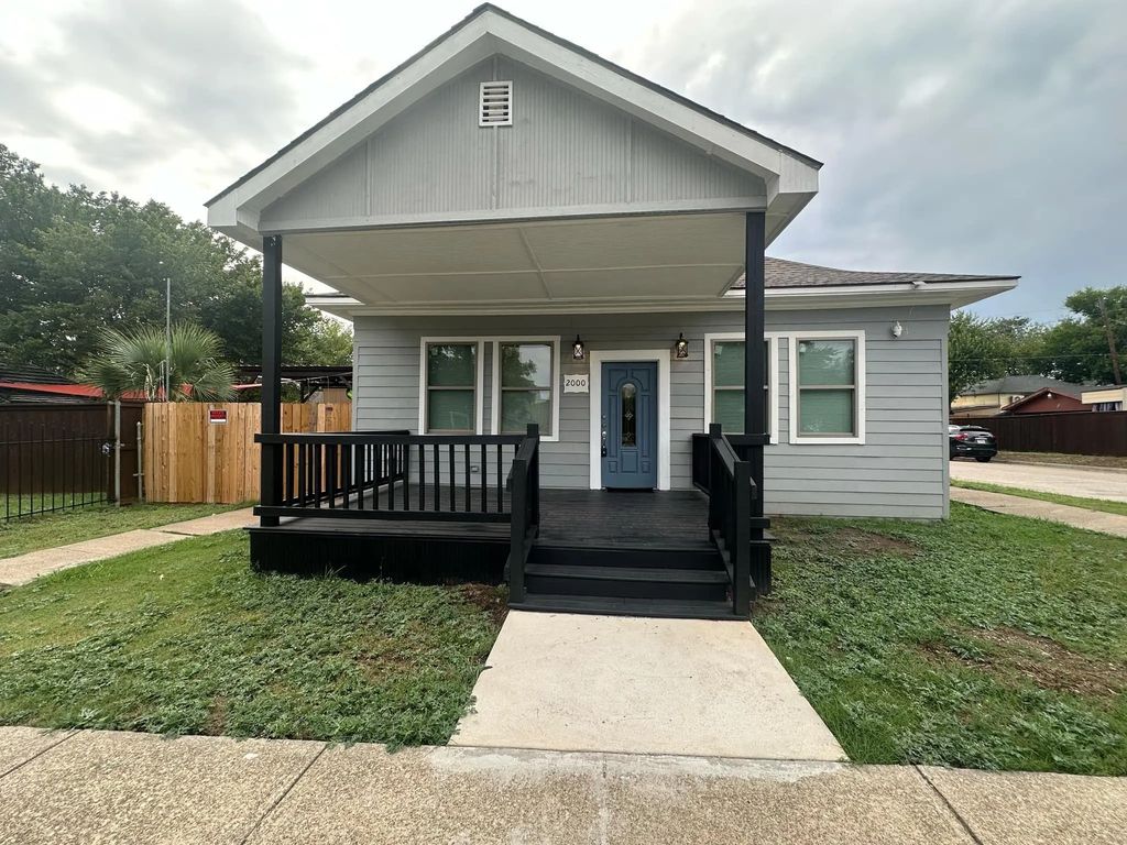 2000 May Street, Fort Worth