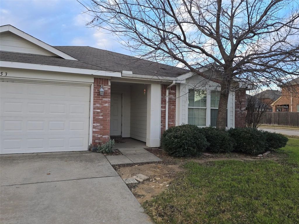 253 Pine Crest Drive, Justin
