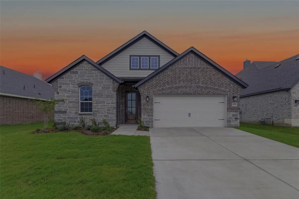 604 Sand Piper Lane, Anna