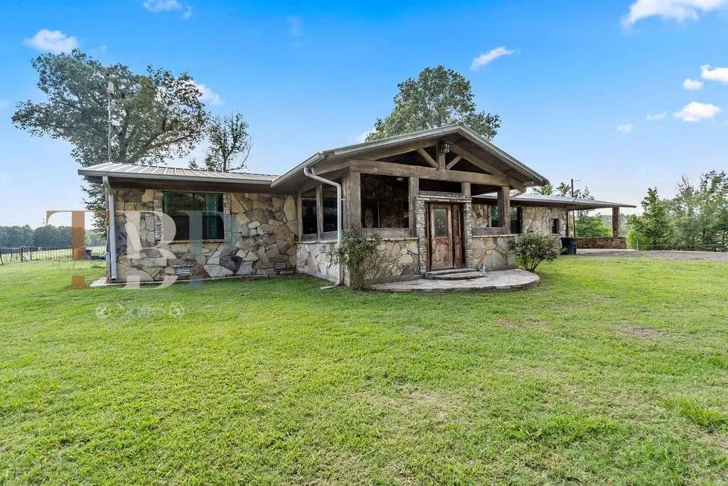2711 Fm 250 N, Hughes Springs