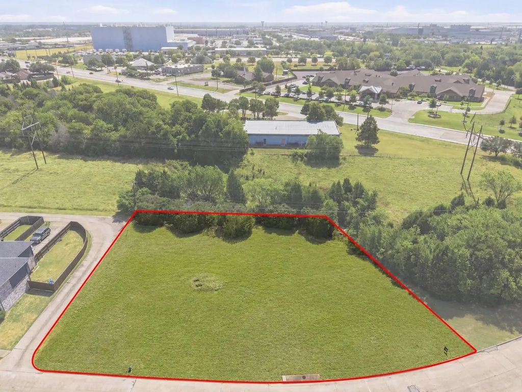 700 Winding Creek Drive, Mesquite