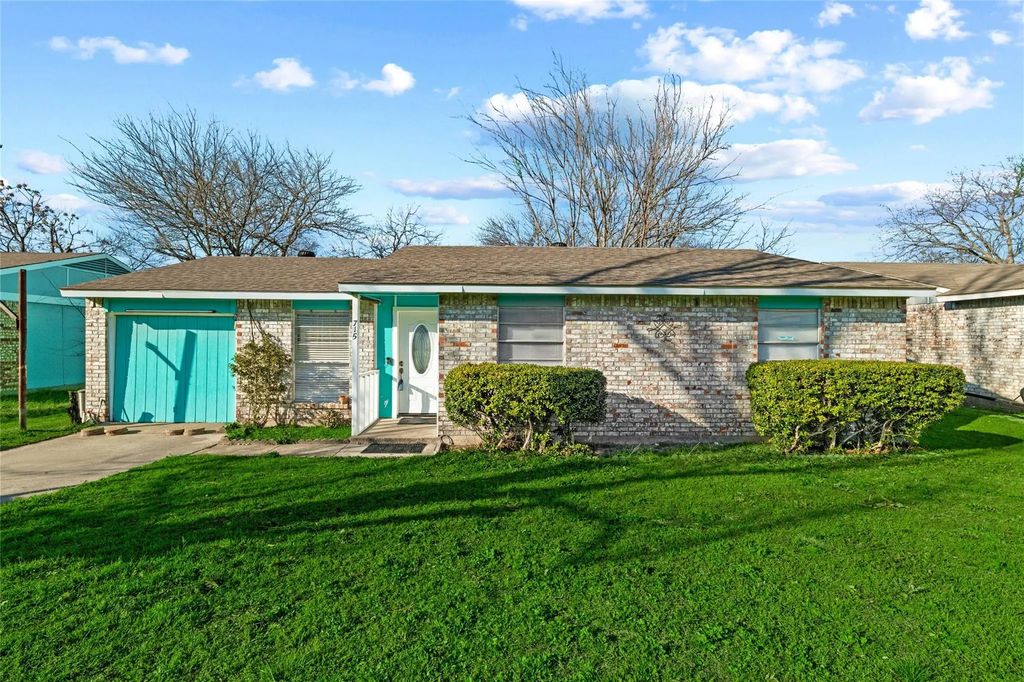 715 Sun Valley Drive, Duncanville