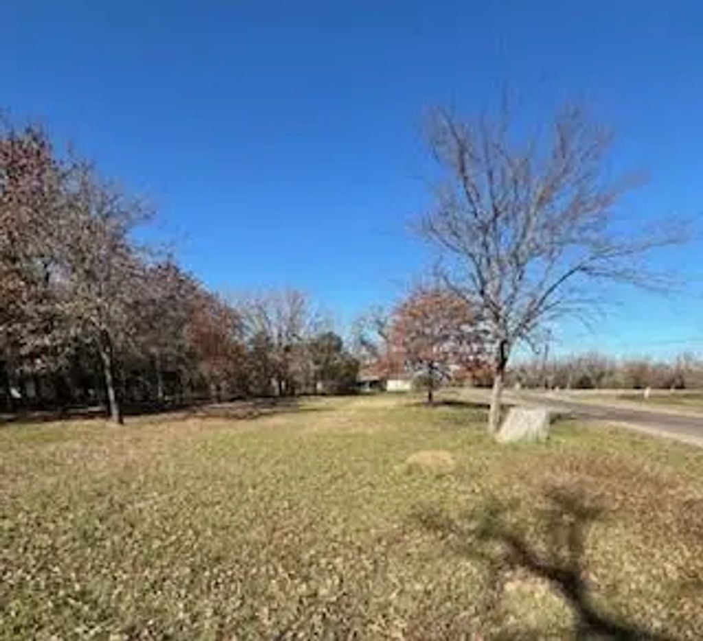 Lot 15,16 Loper Drive, Streetman