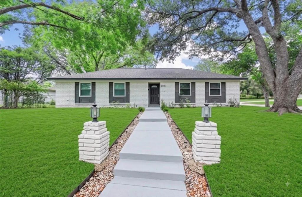 6037 Wormar Avenue, Fort Worth
