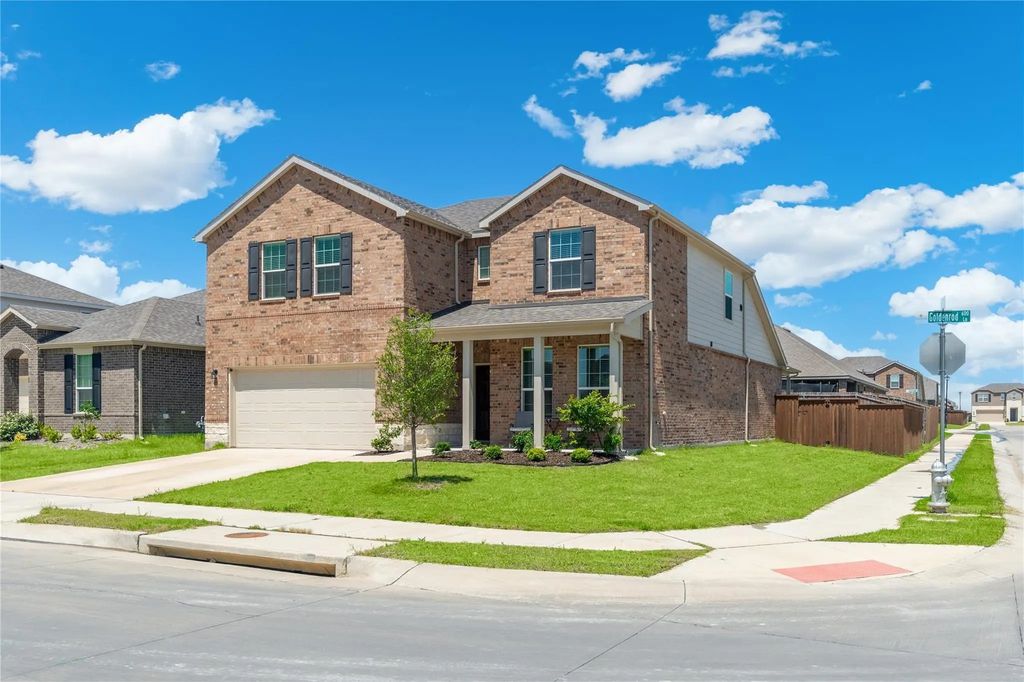 600 Goldenrod Lane, Princeton