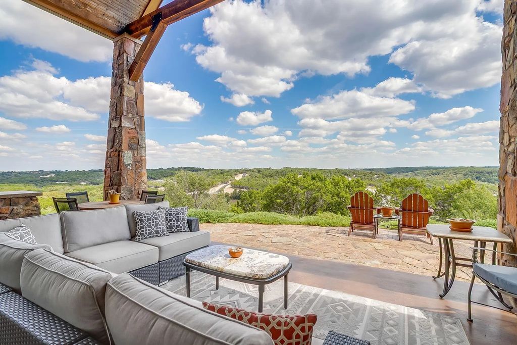 8225 Scotscraig Court, Cleburne