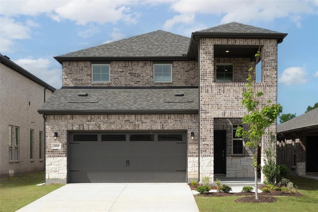3418 Hillingdon Road, Anna